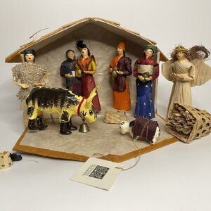 Nativity Nepal 11p Holy Family Animals People Straw Ten Thousand Villages Creche